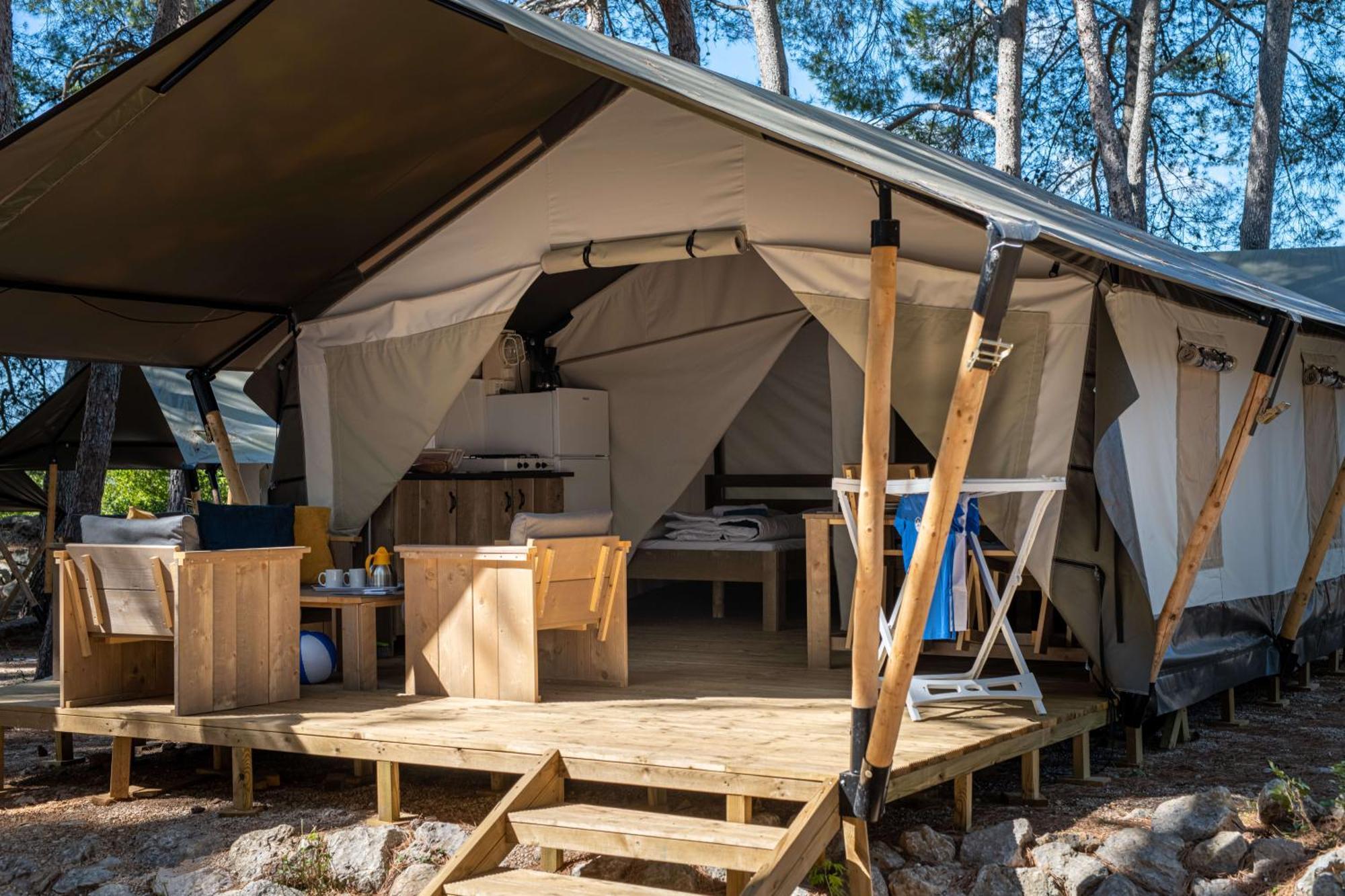 Easyatent Safari Tent Comfort Krk Крк Номер фото