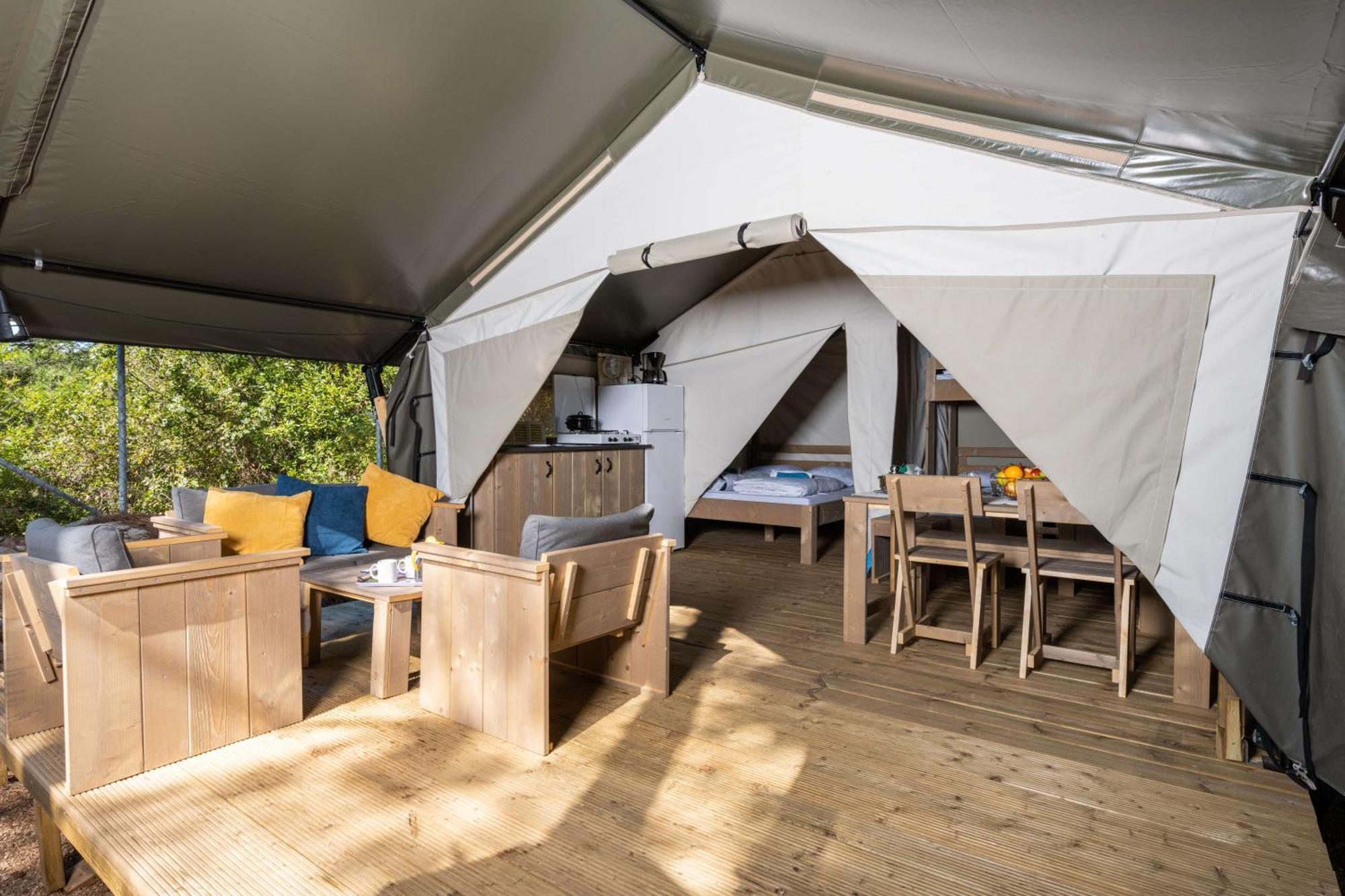 Easyatent Safari Tent Comfort Krk Крк Номер фото